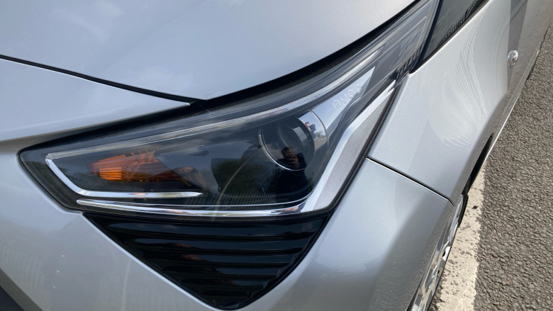 Toyota Aygo 1.0 VVT-i X-Play 5dr x-shift Petrol Hatchback